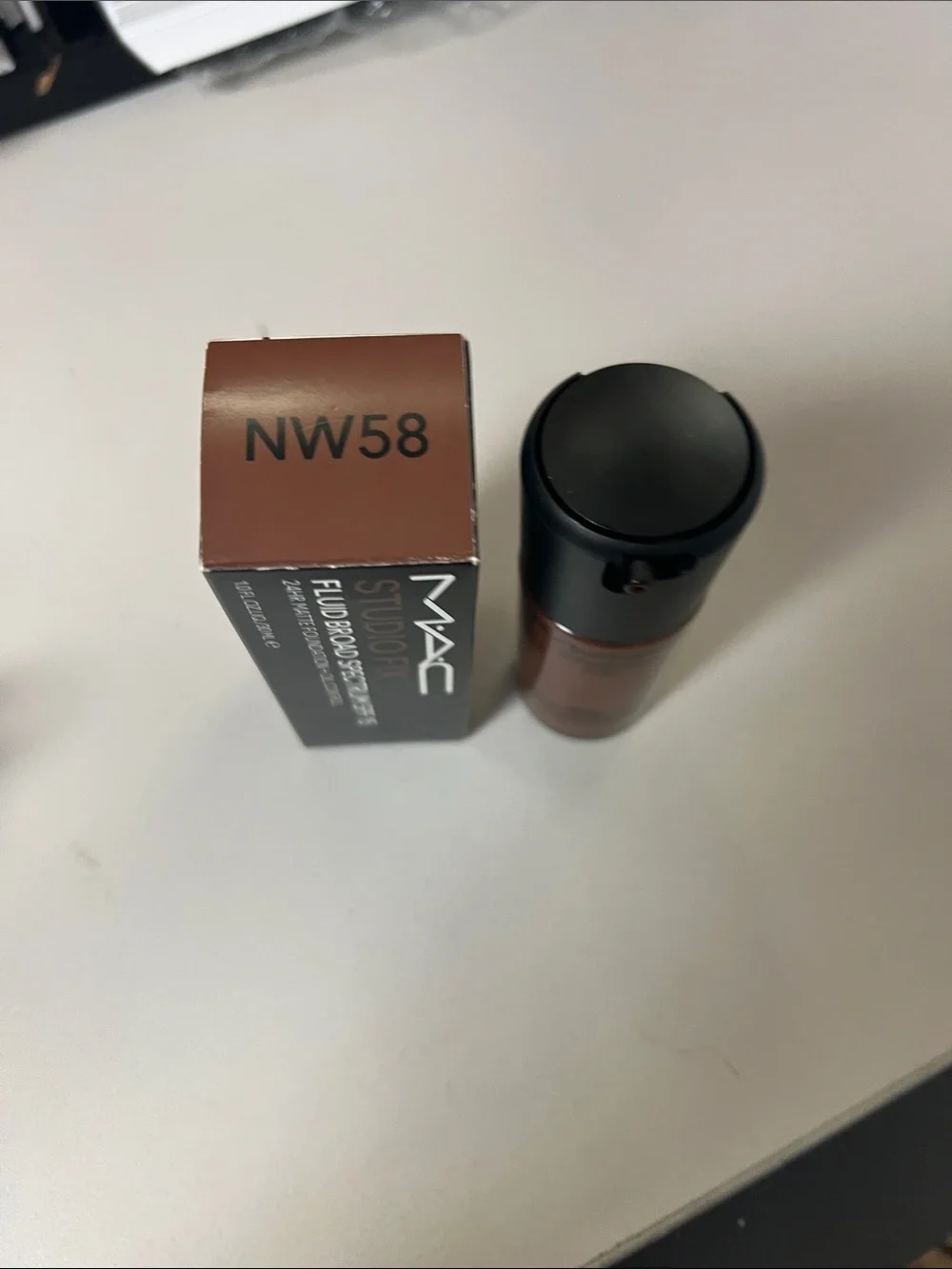 MAC Cosmetics liquid foundation